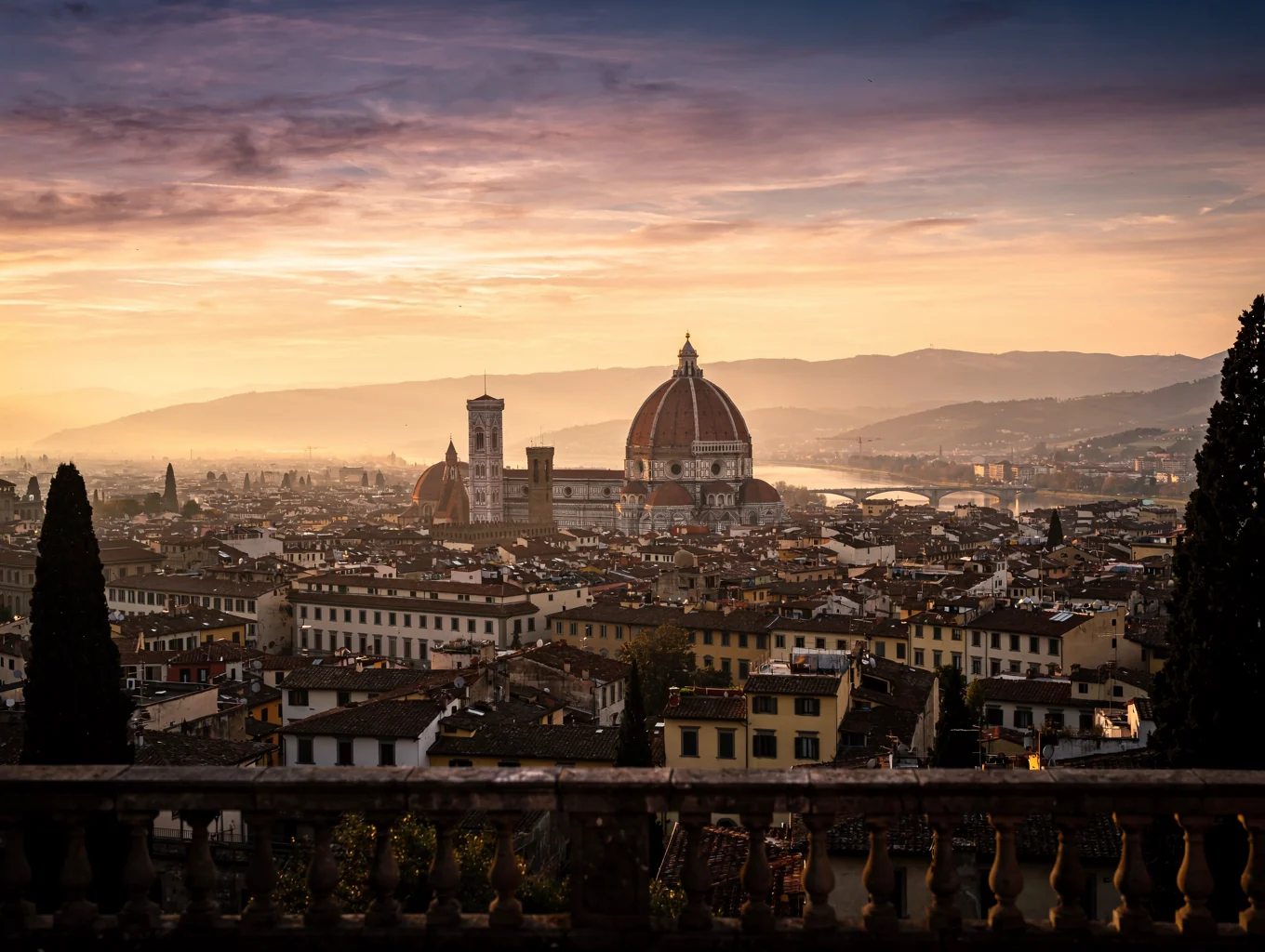 Panoramautsikt over Firenze med Duomo rammet inn av sypresser